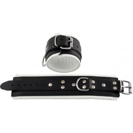 Ankle restraints white padding